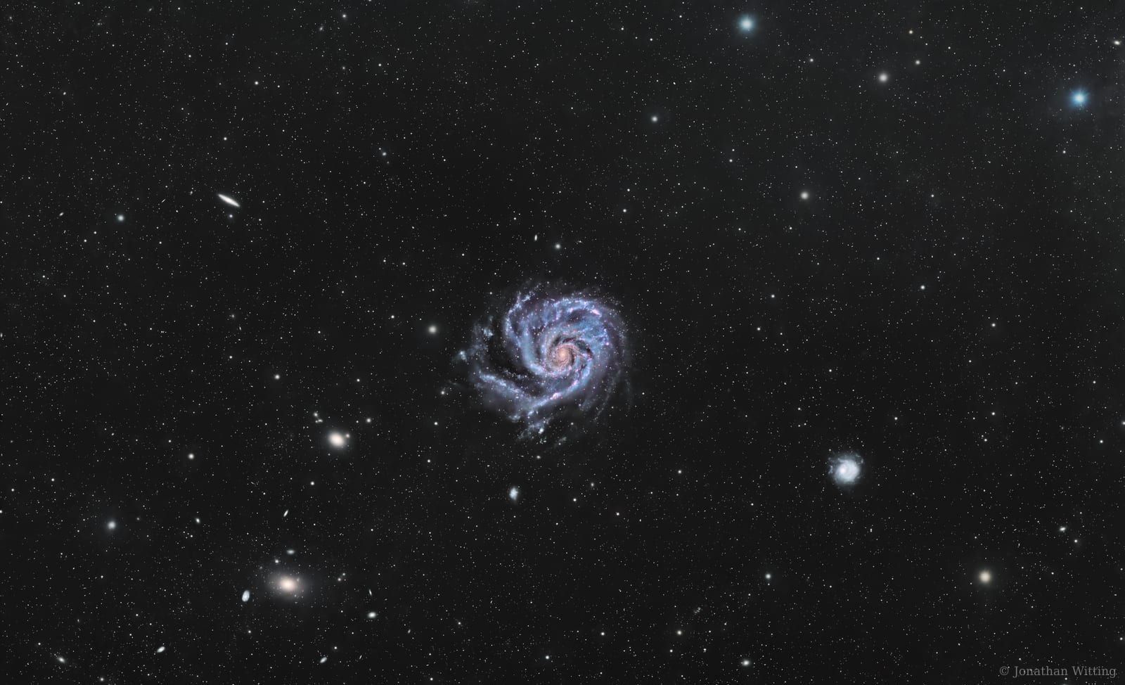 M101, the Pinwheel Galaxy, in HaLRGB. The red knots along the arms are giant star-forming regions.
